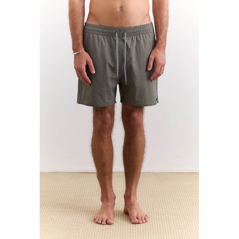 BIRDEN – ACTION SHORTS