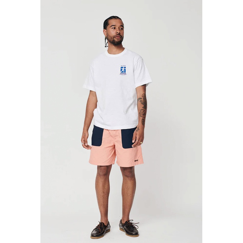 WE ARE NOT FRIENDS – READY TO SPORT T-SHIRT