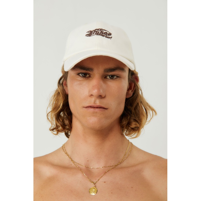PUKAS – CAP DARKY