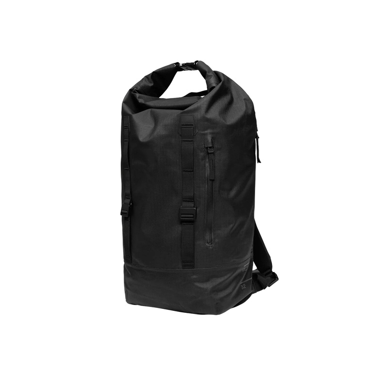 Db – ESSENTIAL ROLLTOP BACKPACK 32L