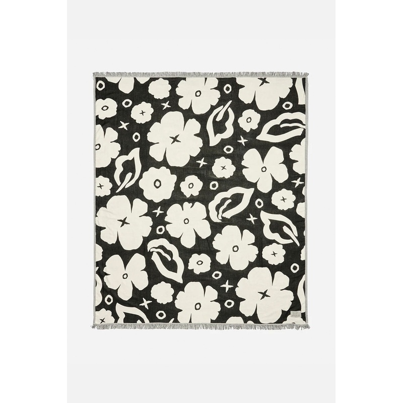 SLOWTIDE – XOXO DRIFTWEAVE BLANKET