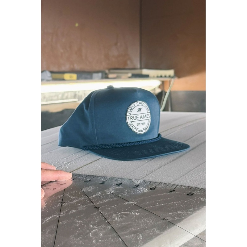 TRUE AMES – TA HERITAGE LOGO 5 PANEL HAT