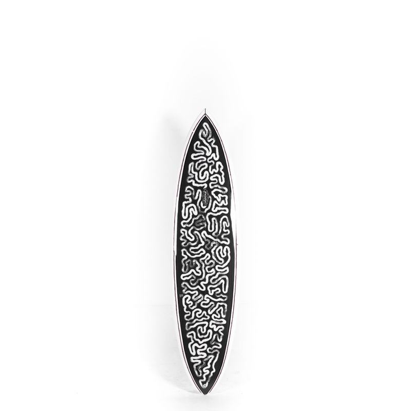 Pukas Surfboard – Magnetic by David Santos – 6’10” x 20.5 x 2.8 x 42.24L – DS00347