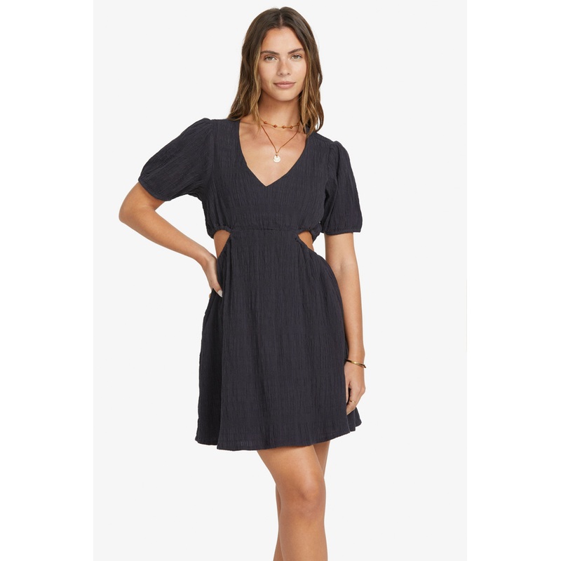 BILLABONG – ISNT SHE SWEET