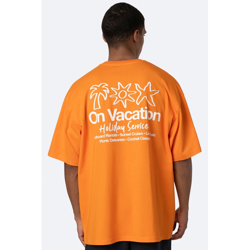 ON VACATION – HOLIDAY SERVICE T-SHIRT