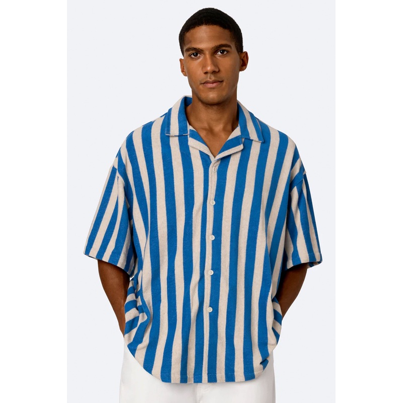 ON VACATION – WAVE FROTTEE SHIRT