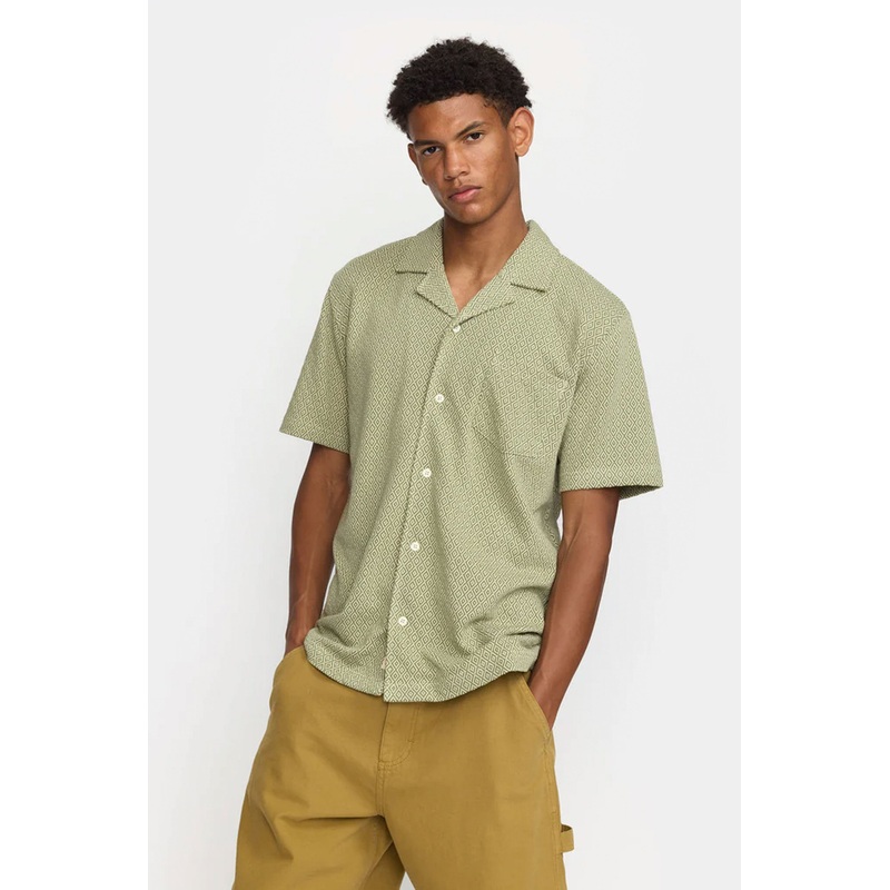 REVOLUTION – JACQUARD CUBAN SHIRT – GREEN
