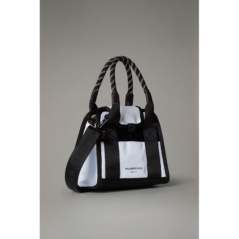 THE NORTH FACE – BASE CAMP MINI BAG – WHITE