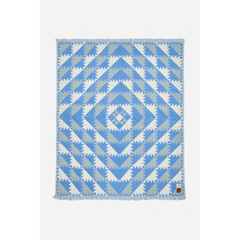 SLOWTIDE – DAYDREAM LIGHTWEIGHT THROW – LAGOON