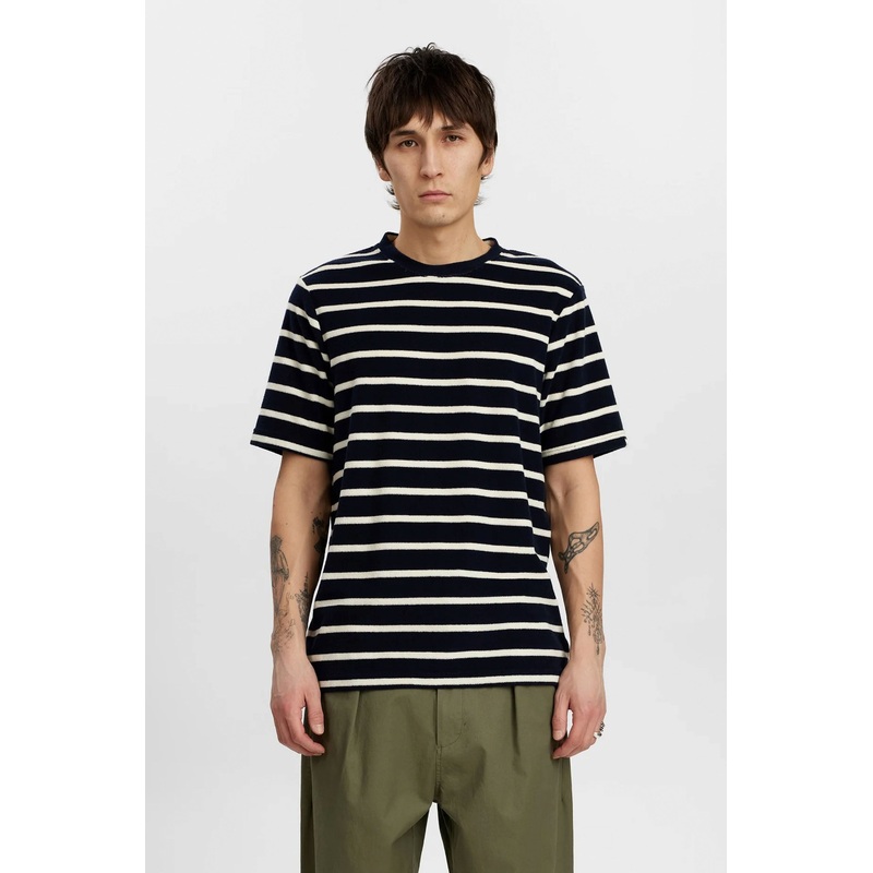 ANERKJENDT – AKKIKKI FROTTE STRIPE TEE